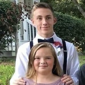 Meet your Posher, Bobbi